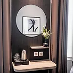 De La Paix Tour Eiffel Hotel Paris