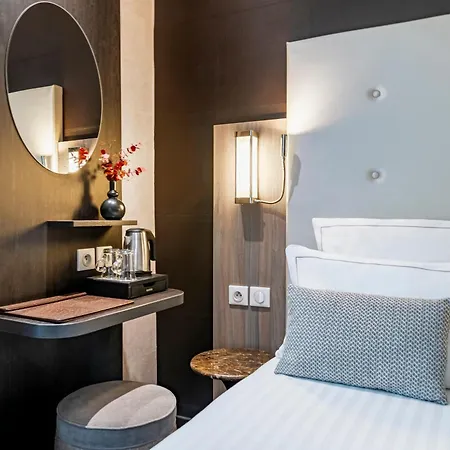 De La Paix Tour Eiffel Hotel Parigi