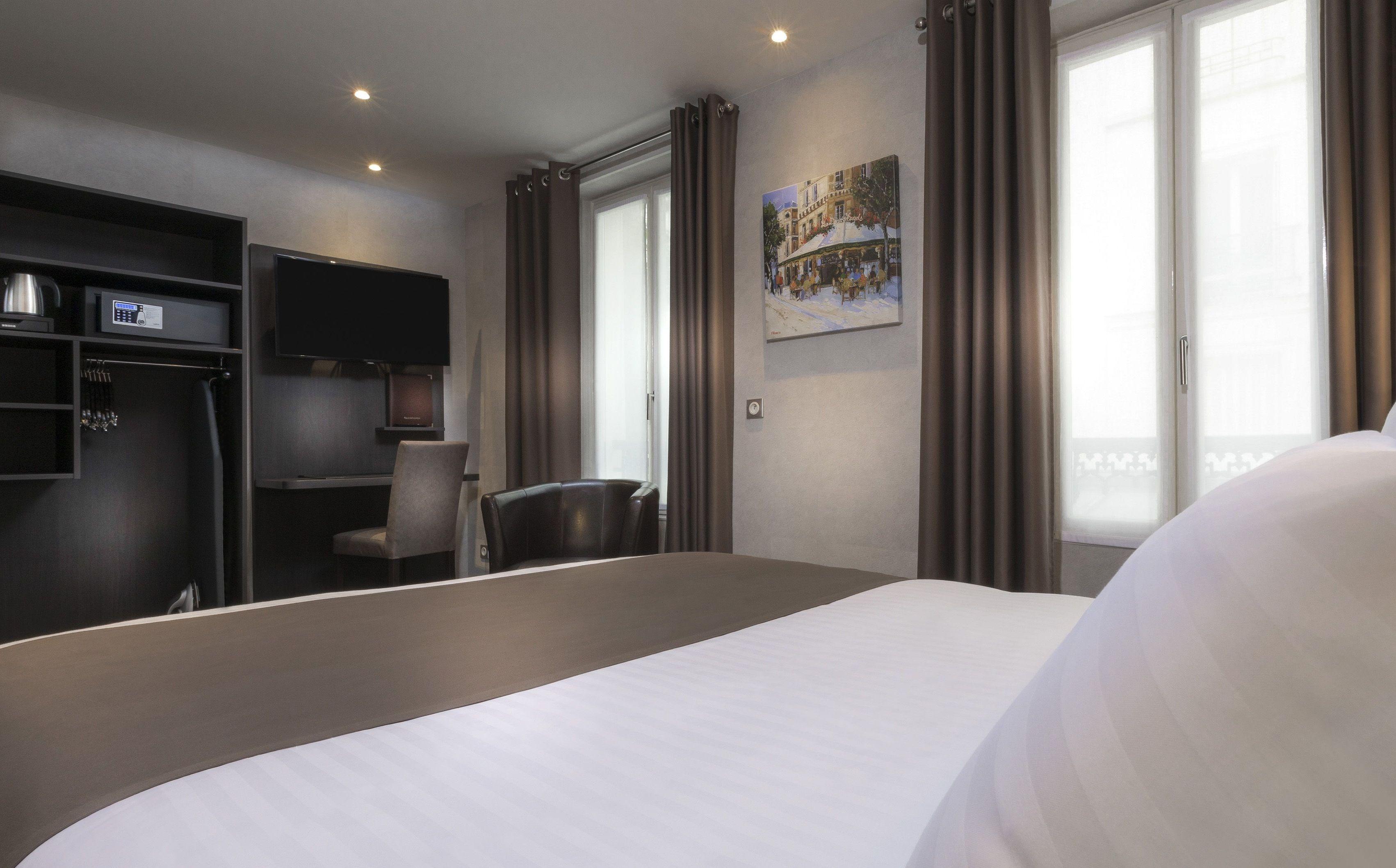 De La Paix Tour Eiffel Hotel