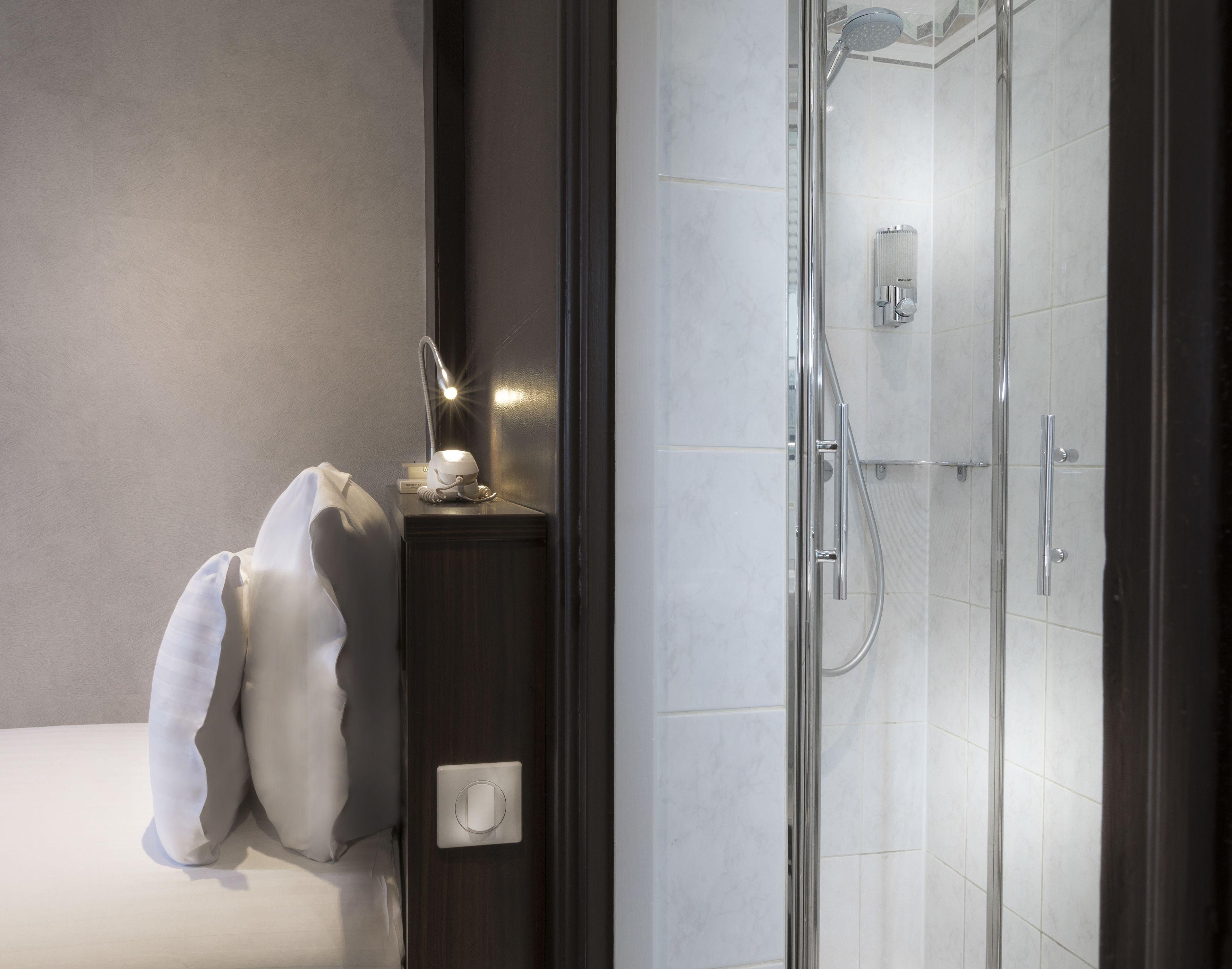 De La Paix Tour Eiffel Hotel Parigi