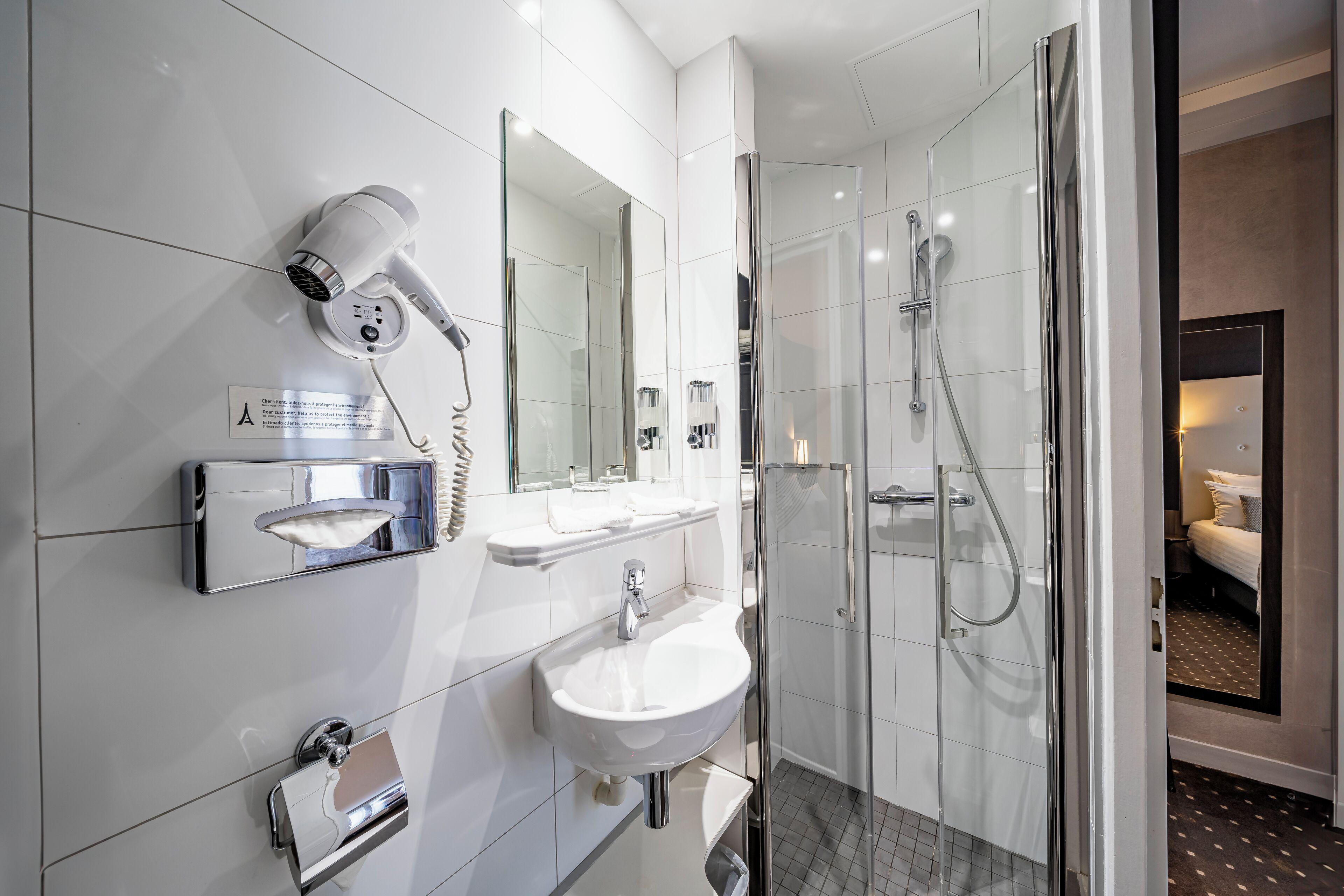 De La Paix Tour Eiffel Hotel 3*