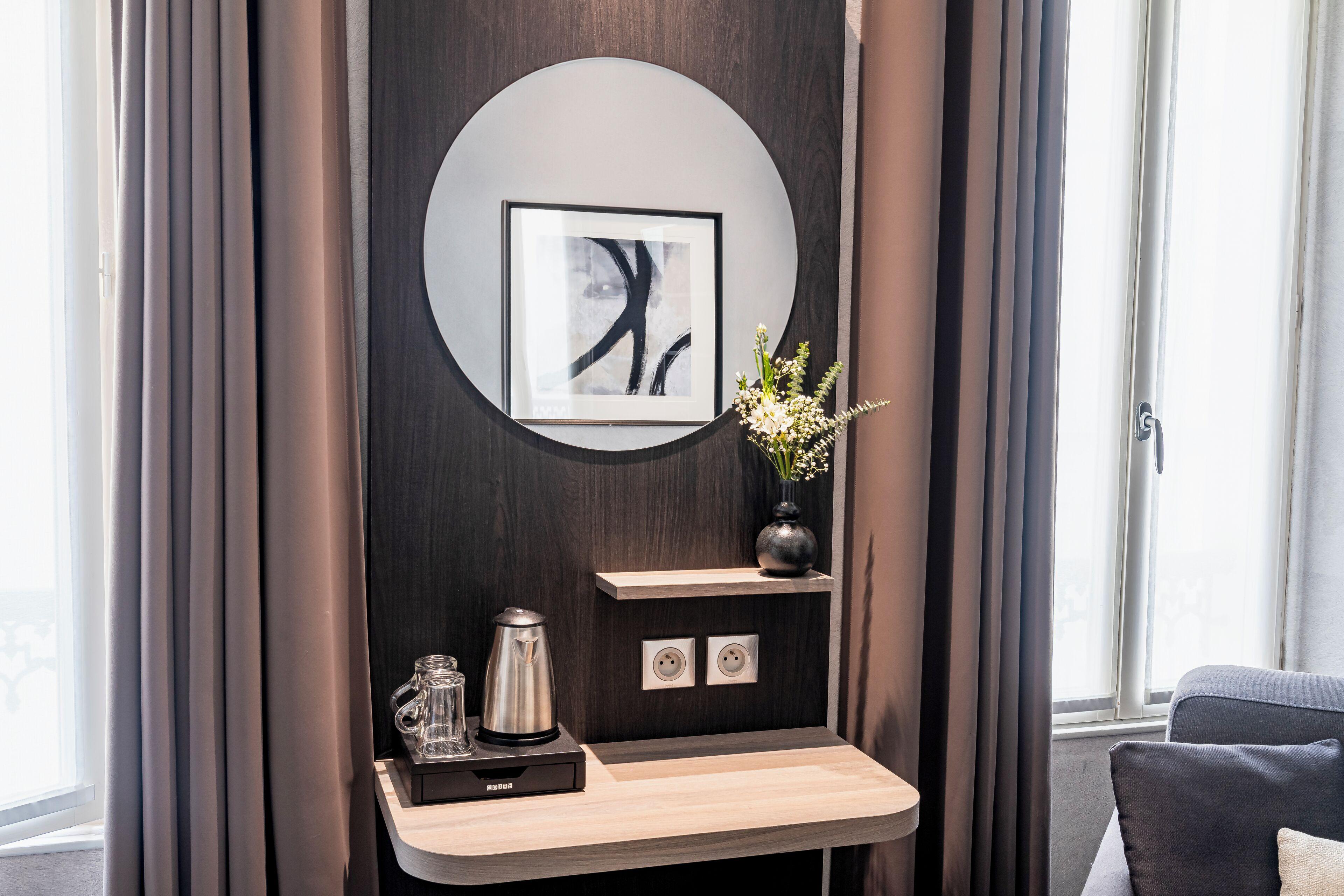 De La Paix Tour Eiffel Hotel Paris