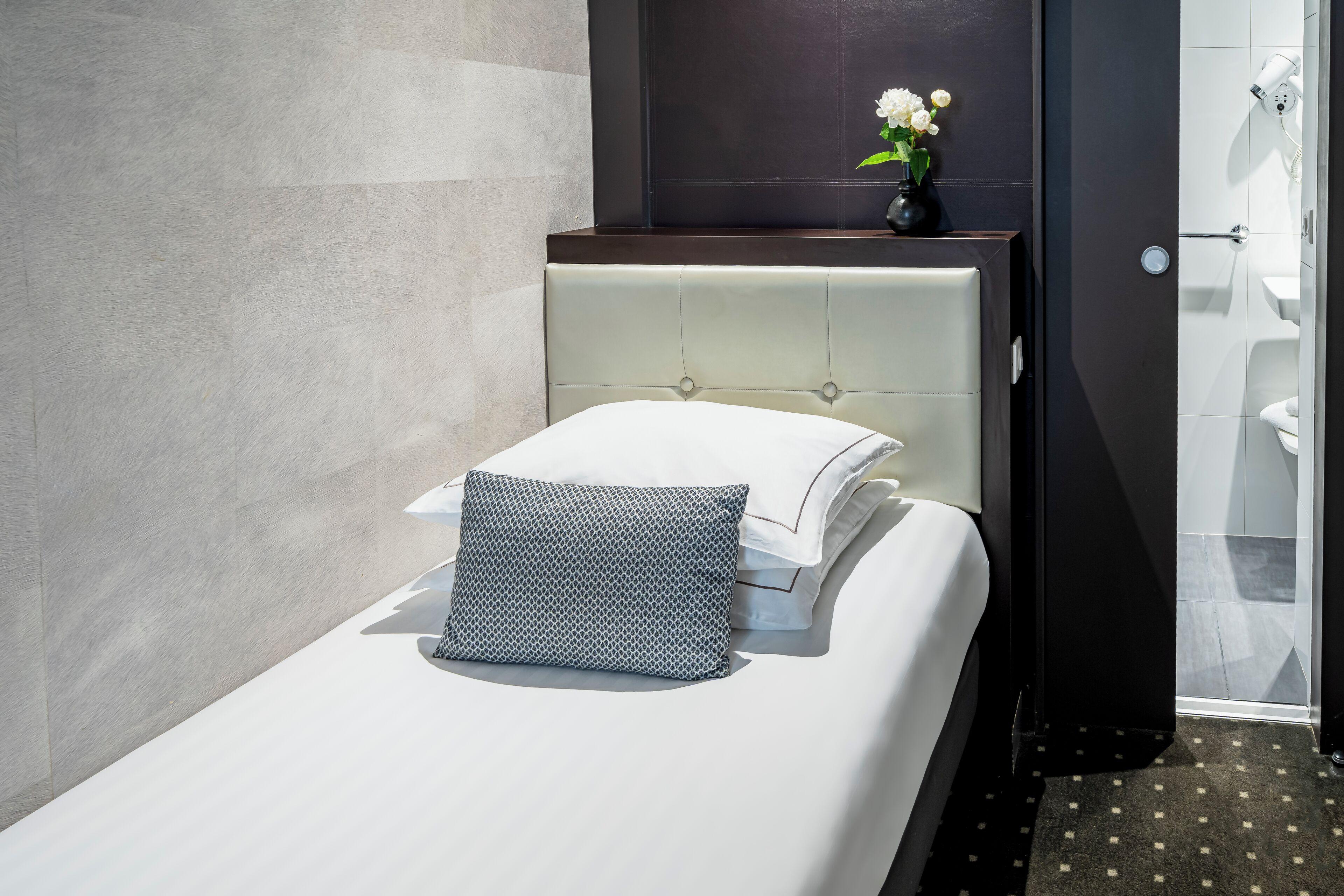 De La Paix Tour Eiffel